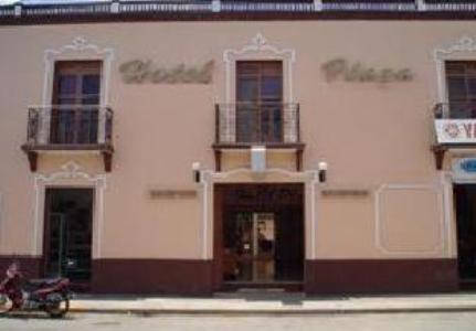 Hotel Plaza Yucatan ตีคัล ภายนอก รูปภาพ